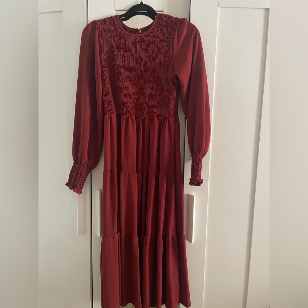 Cute Long Sleeve Smocked Dress Sz. L